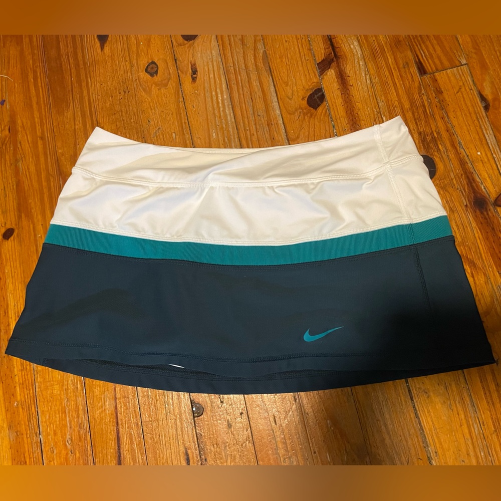 Nike Tricolor Athletic Skort, Women’s Large